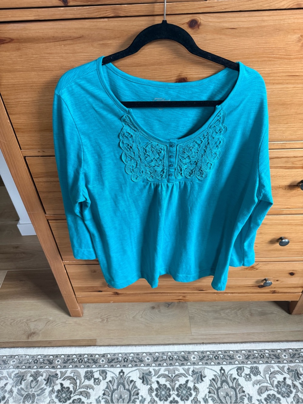 Great Northwest Clothing Company Teal Embroidered Scoop-Neck Long Sleeve Top
